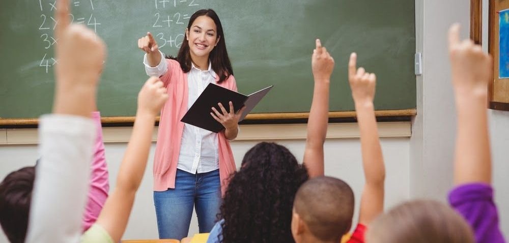 Observar professores em sala de aula