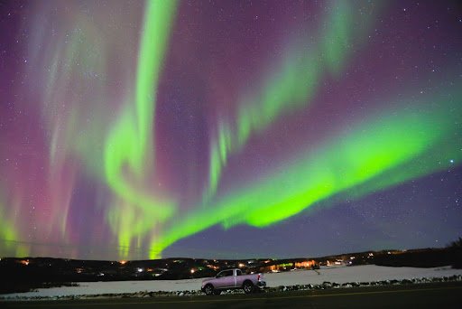 Fairbanks é a melhor opção para ver a aurora nos EUA. (Fonte: Shutterstock/youli zhao/Reprodução)