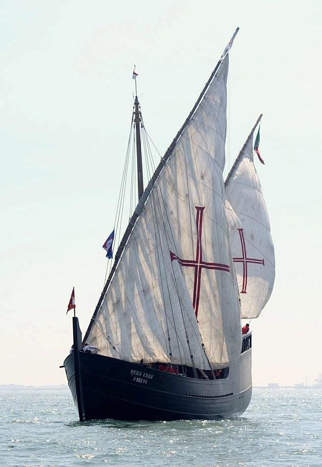 Invenção das leves e agéis caravelas pelos portuguesas acentuaram as vantagens do país na corrida pelas navegações. (Fonte: WikimediaCommons/Reprodução)